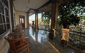 Regina Guest House